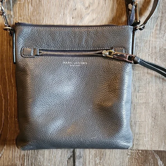 Marc Jacobs crossbody - Picture 2 of 11